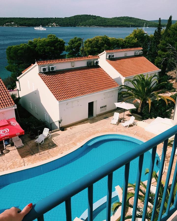 Illyrian Resort Milna  Extérieur photo